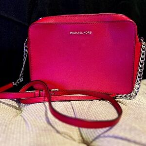 Michael Kors Jet Set crossbody bag